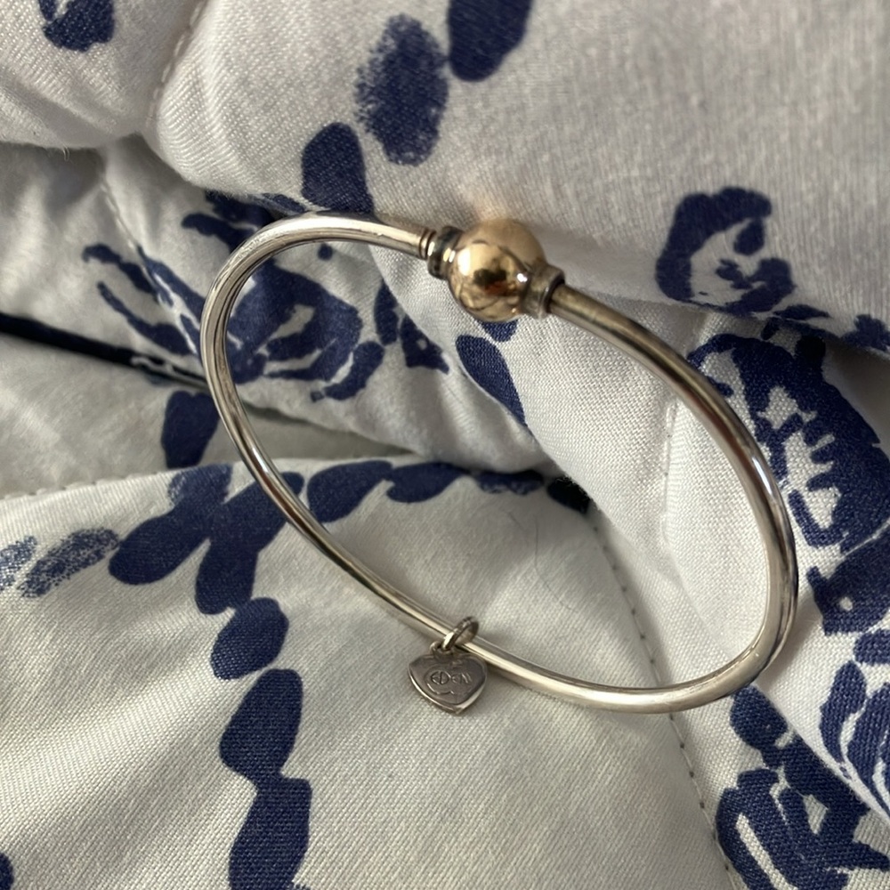 Eden Hand Arts gold ball cape cod bracelet with hang tag